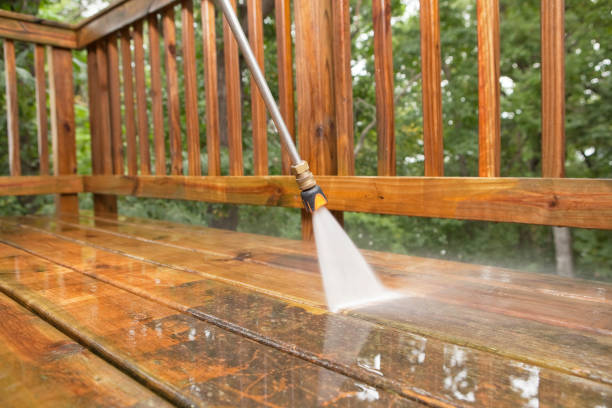 Best Patio and Deck Pressure Washing  in Lakewood, OH